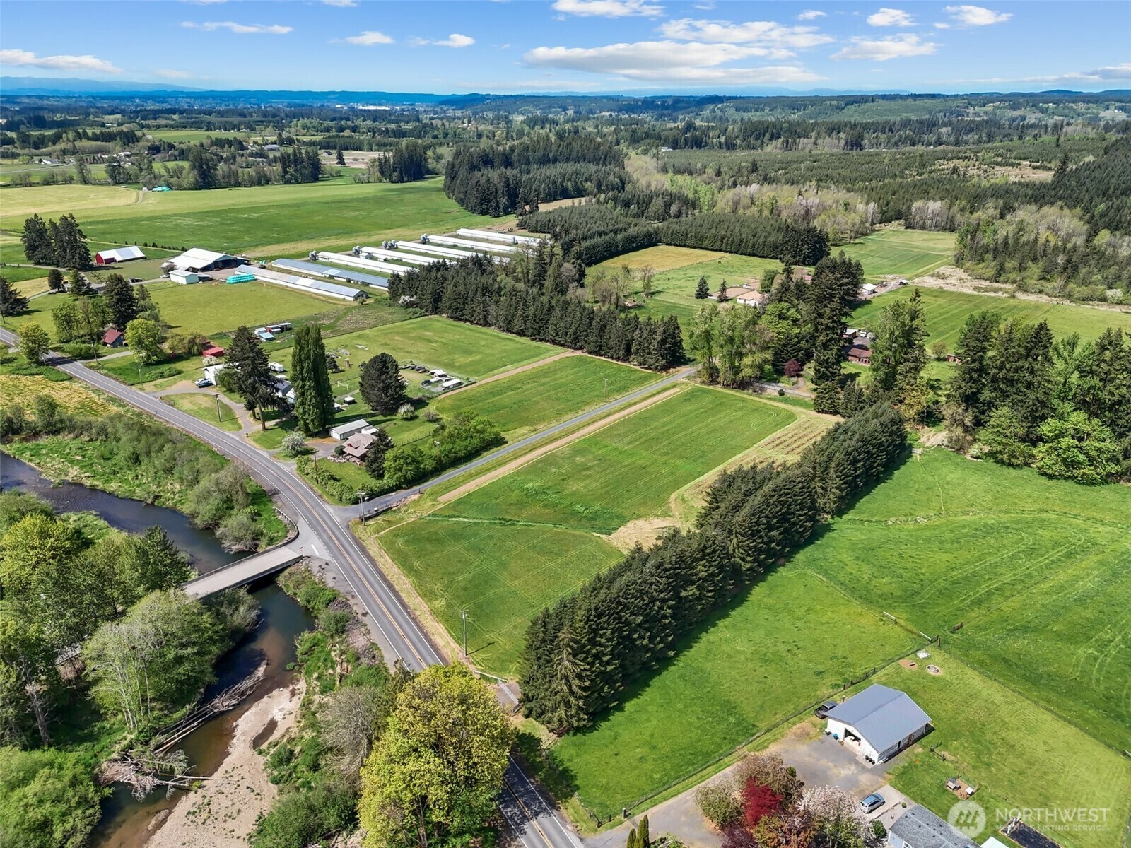 Property Photo: 761 State Route 508 WA 98532