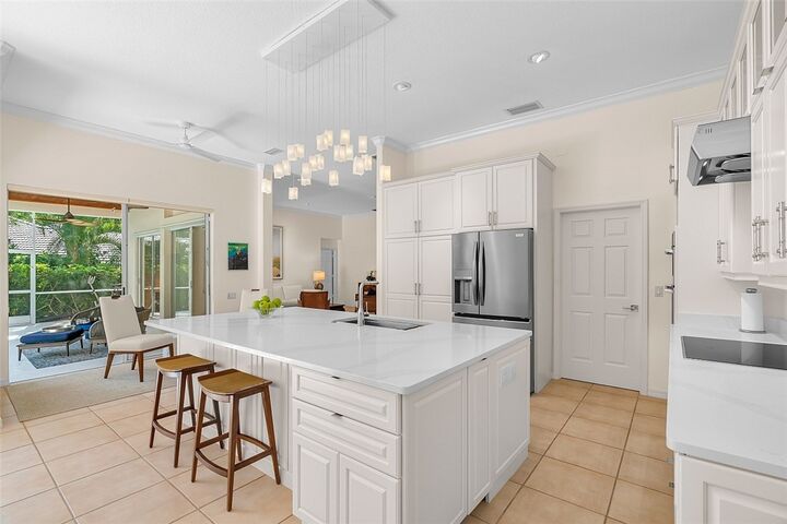 Property Photo:  530 Marbrisa Drive  FL 32963 