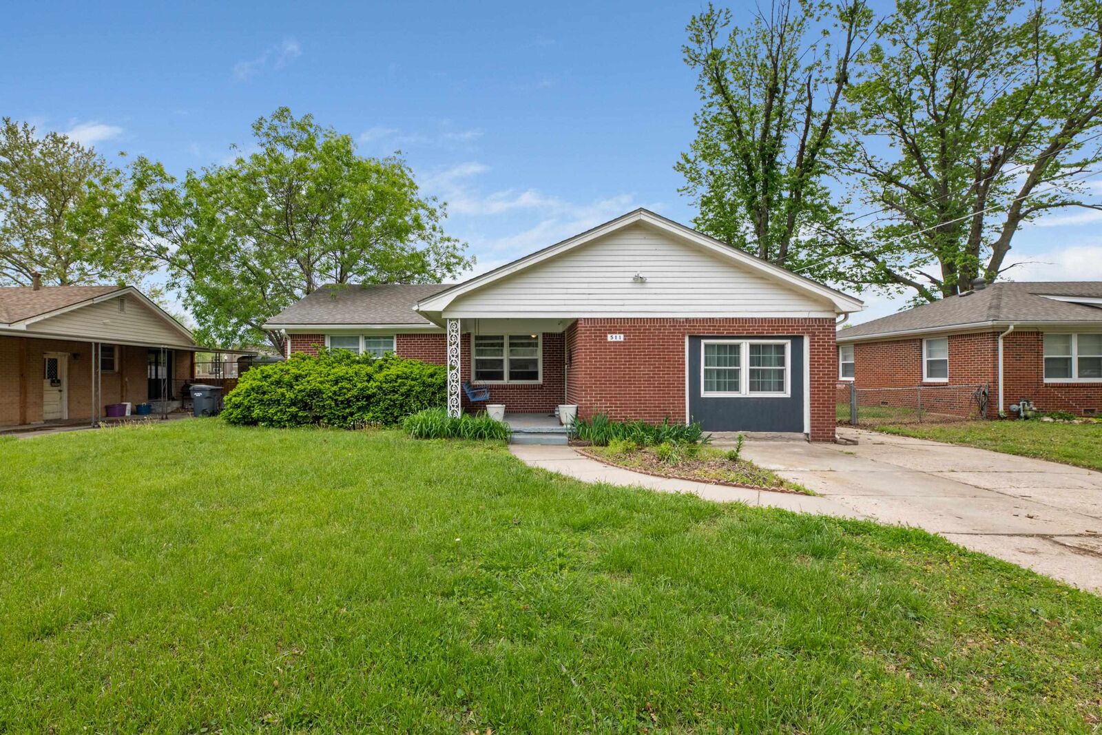 Property Photo: 511 Anita Dr KS 67060