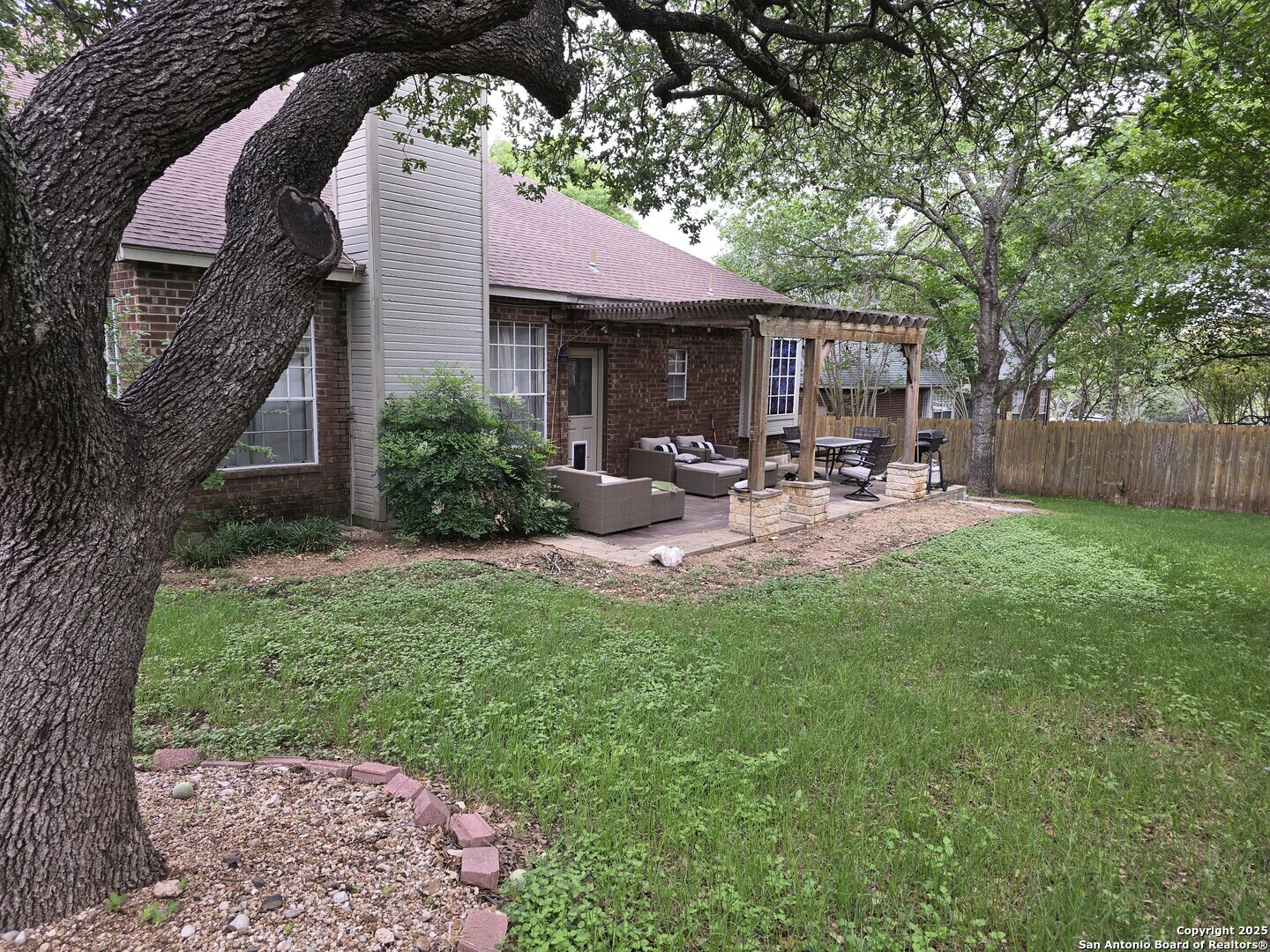Property Photo: 17926 Autumn Knoll TX 78258