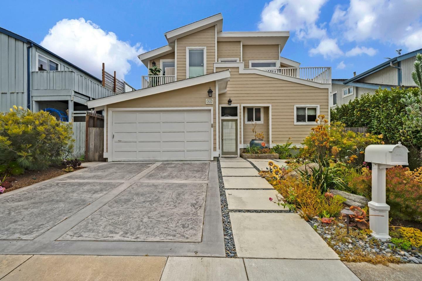 408 Roosevelt Boulevard  Half Moon Bay CA 94019 photo