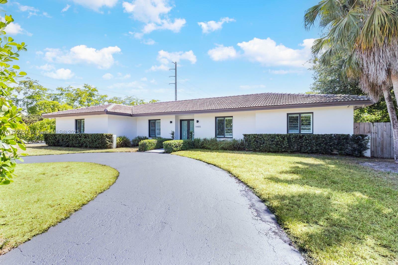 14405 SW 84th Ct  Palmetto Bay FL 33158 photo