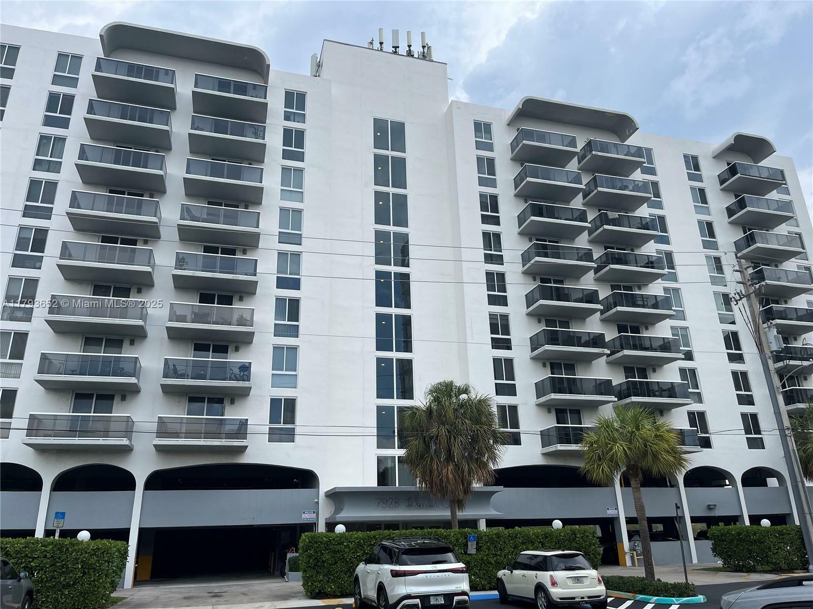 Property Photo: 7928 West Dr 603 FL 33141