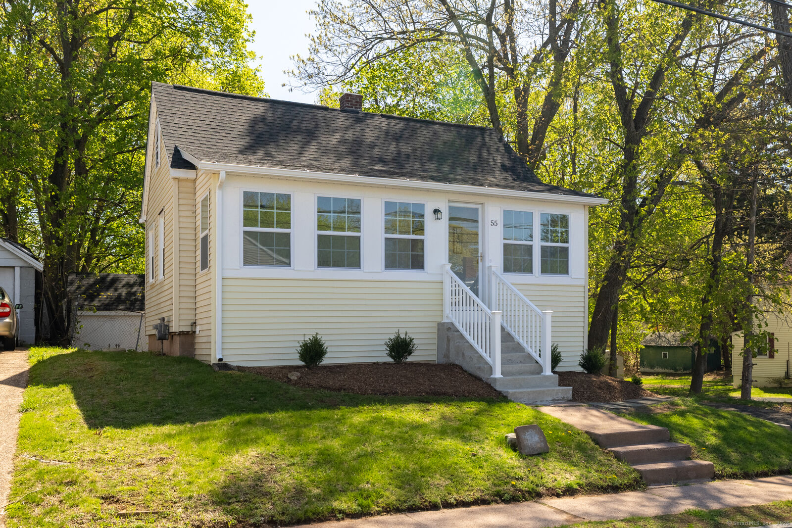Property Photo:  55 Homestead Street  CT 06042 