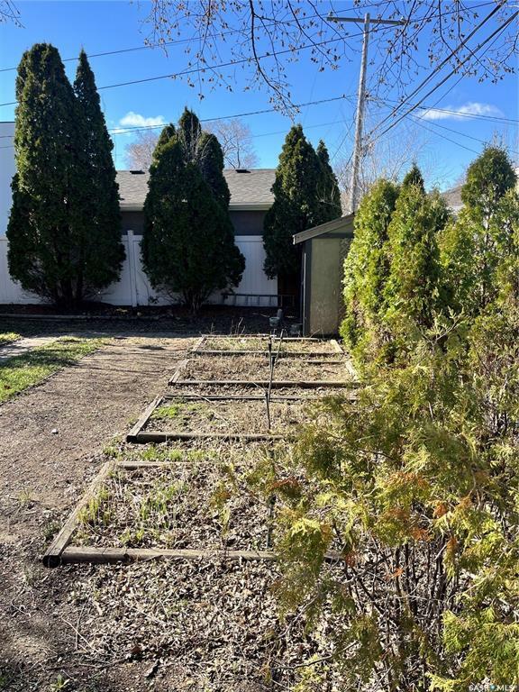 Property Photo: 2600 Cameron Street SK S4T 2W4
