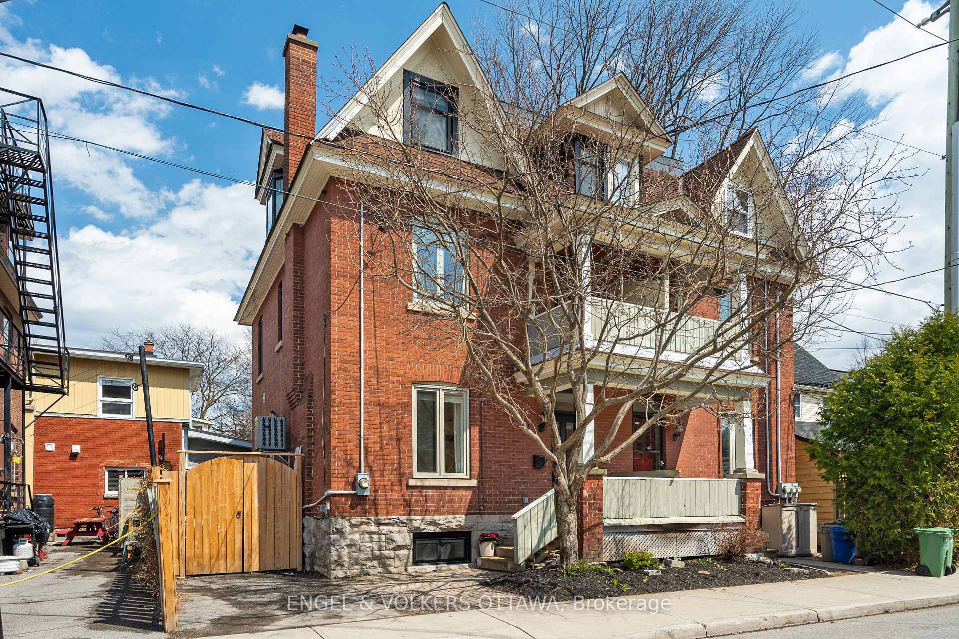 817 Lyon Street S  Glebe - Ottawa East and Area ON K1S 4A2 photo