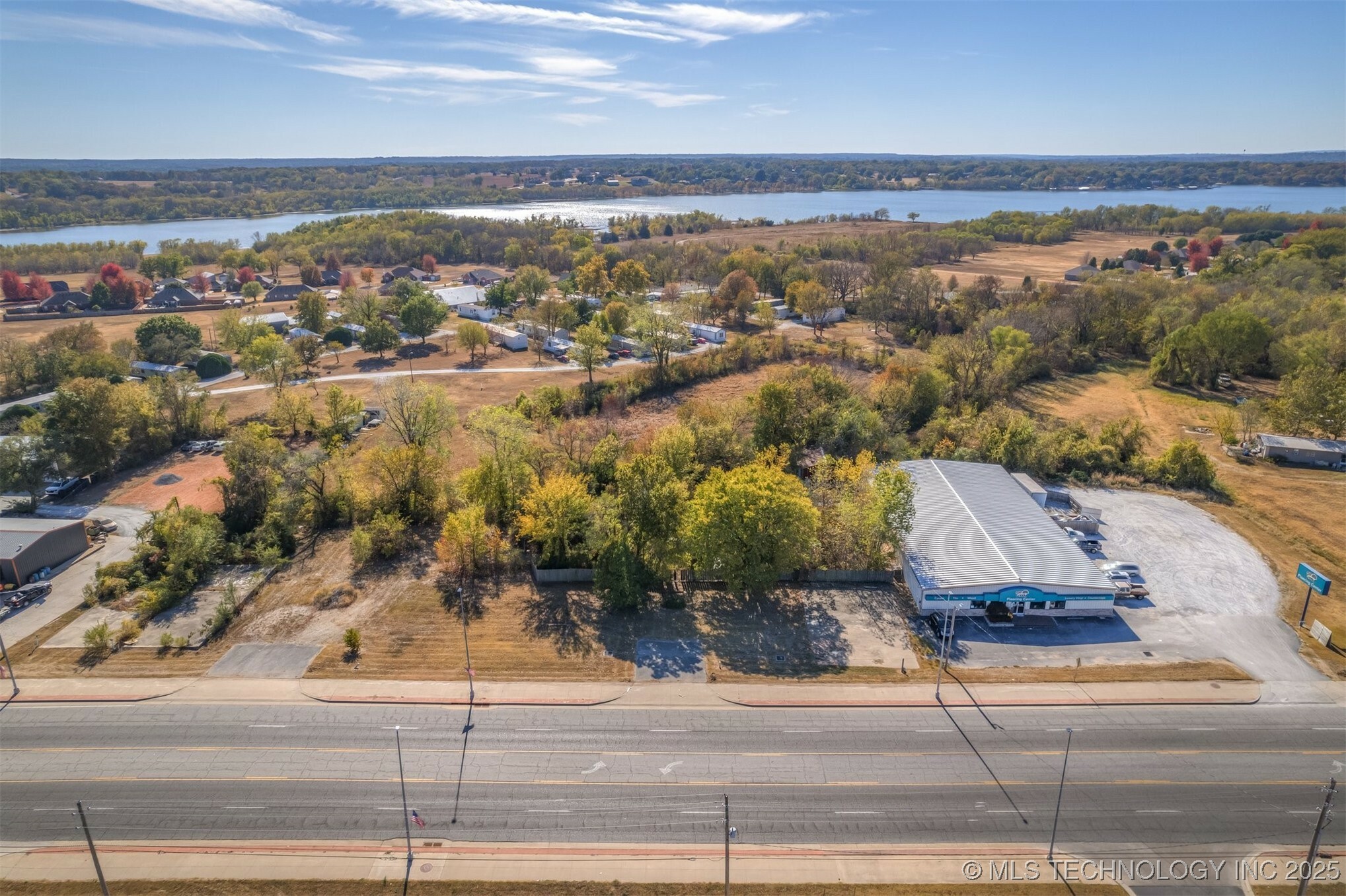 Property Photo: 2100 Hwy 59 OK 74344