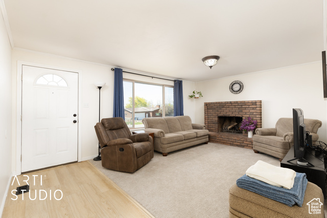 Property Photo: 970 N 500 E UT 84062