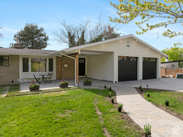 Property Photo: 4698 S Bron Breck St E UT 84117