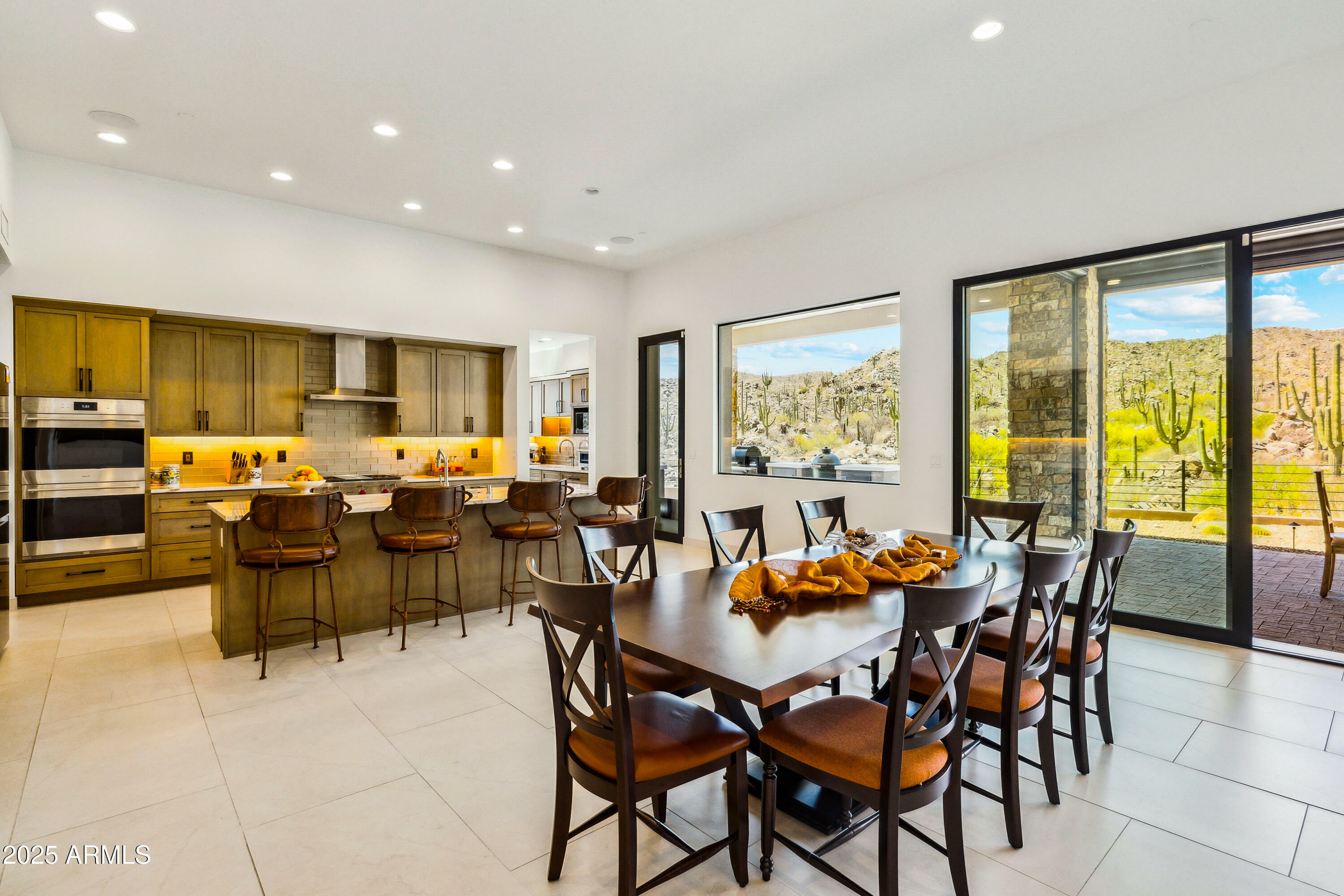 Property Photo: 1305 W Tortolita Mountain Circle AZ 85755