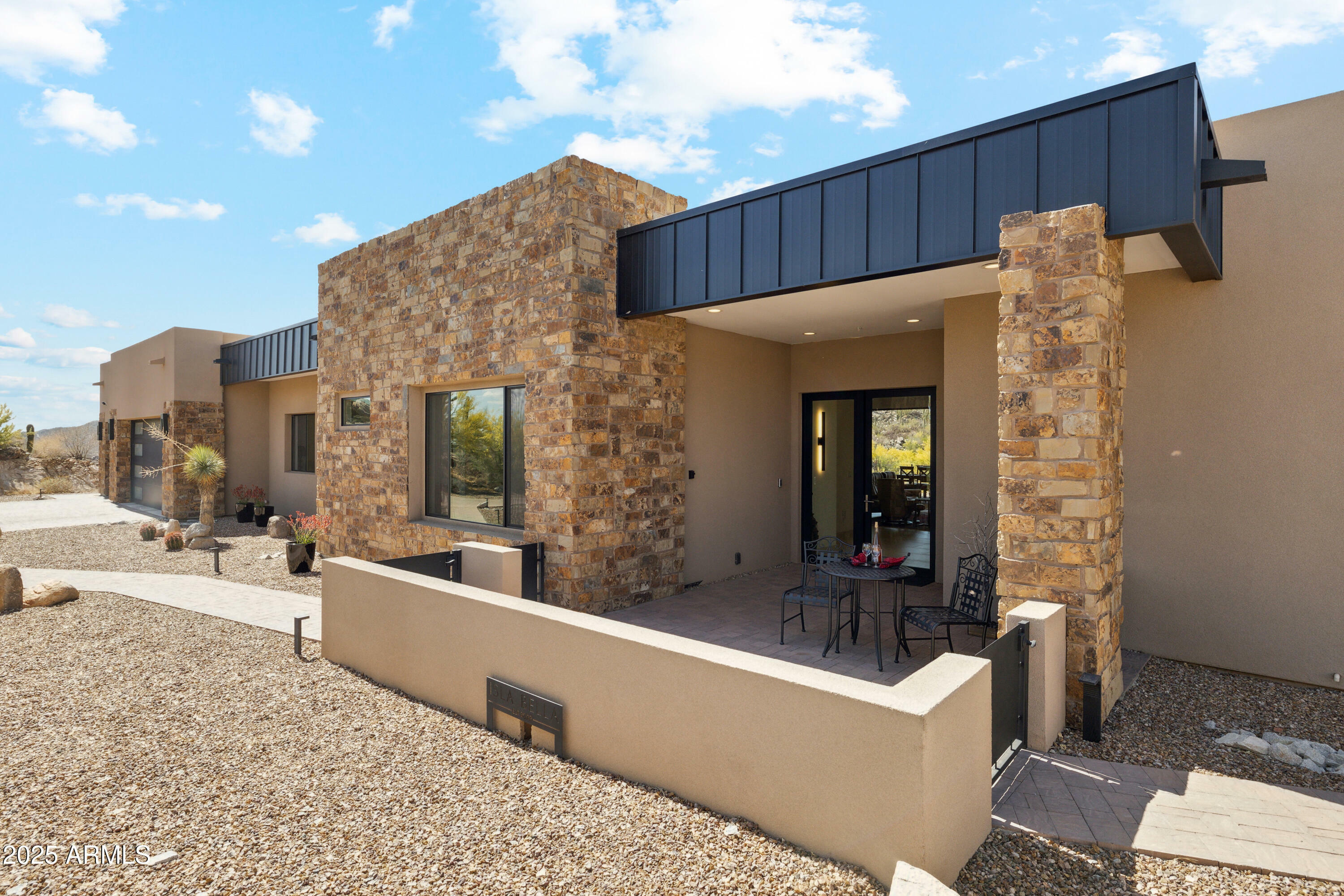 Property Photo: 1305 W Tortolita Mountain Circle AZ 85755