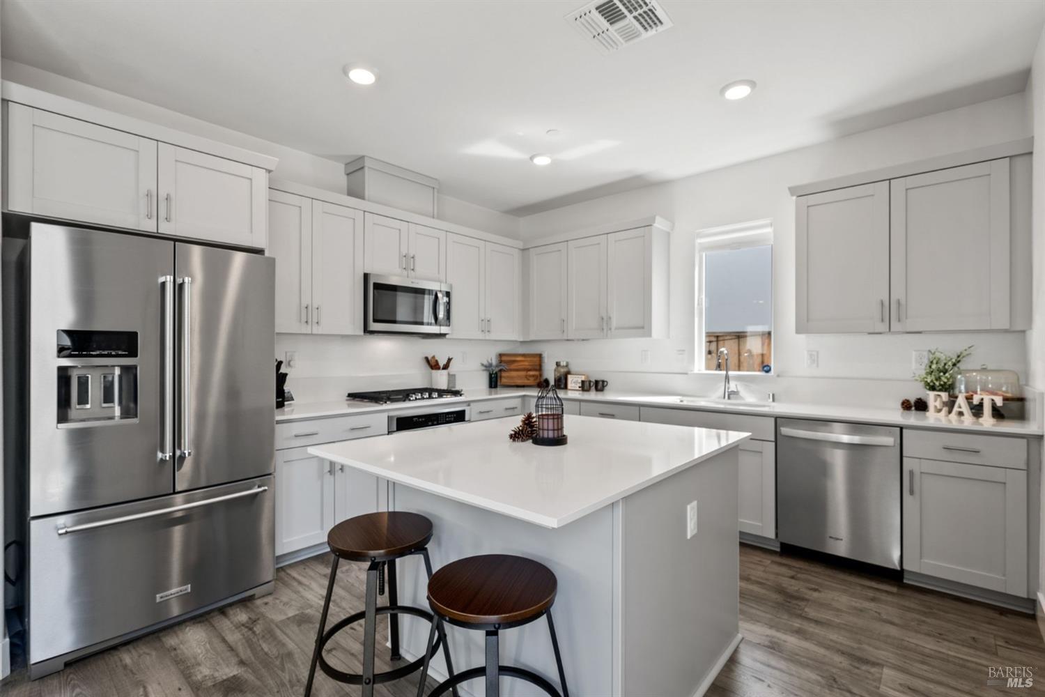 Property Photo: 6067 Oak Leaf Place CA 94928