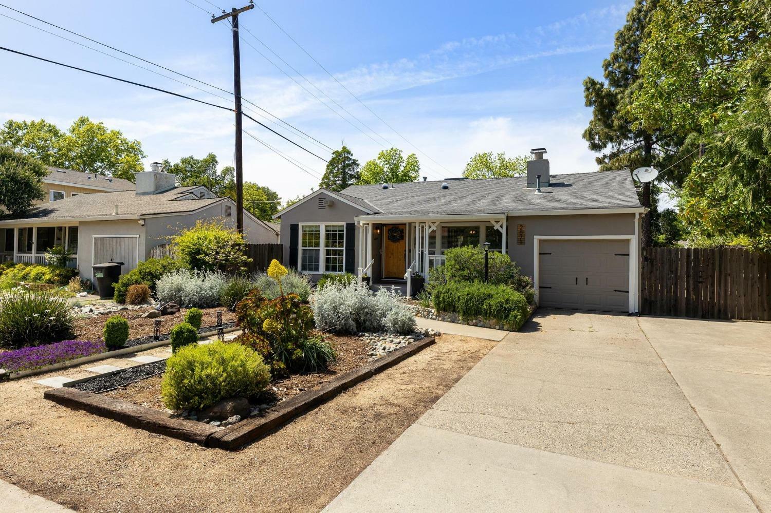 Property Photo: 2671 Ione Street CA 95821
