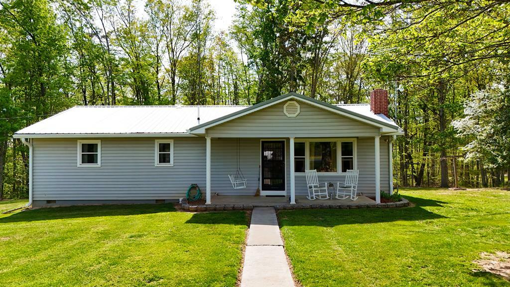 Property Photo: 301 Dickson Hollow Road WV 24945
