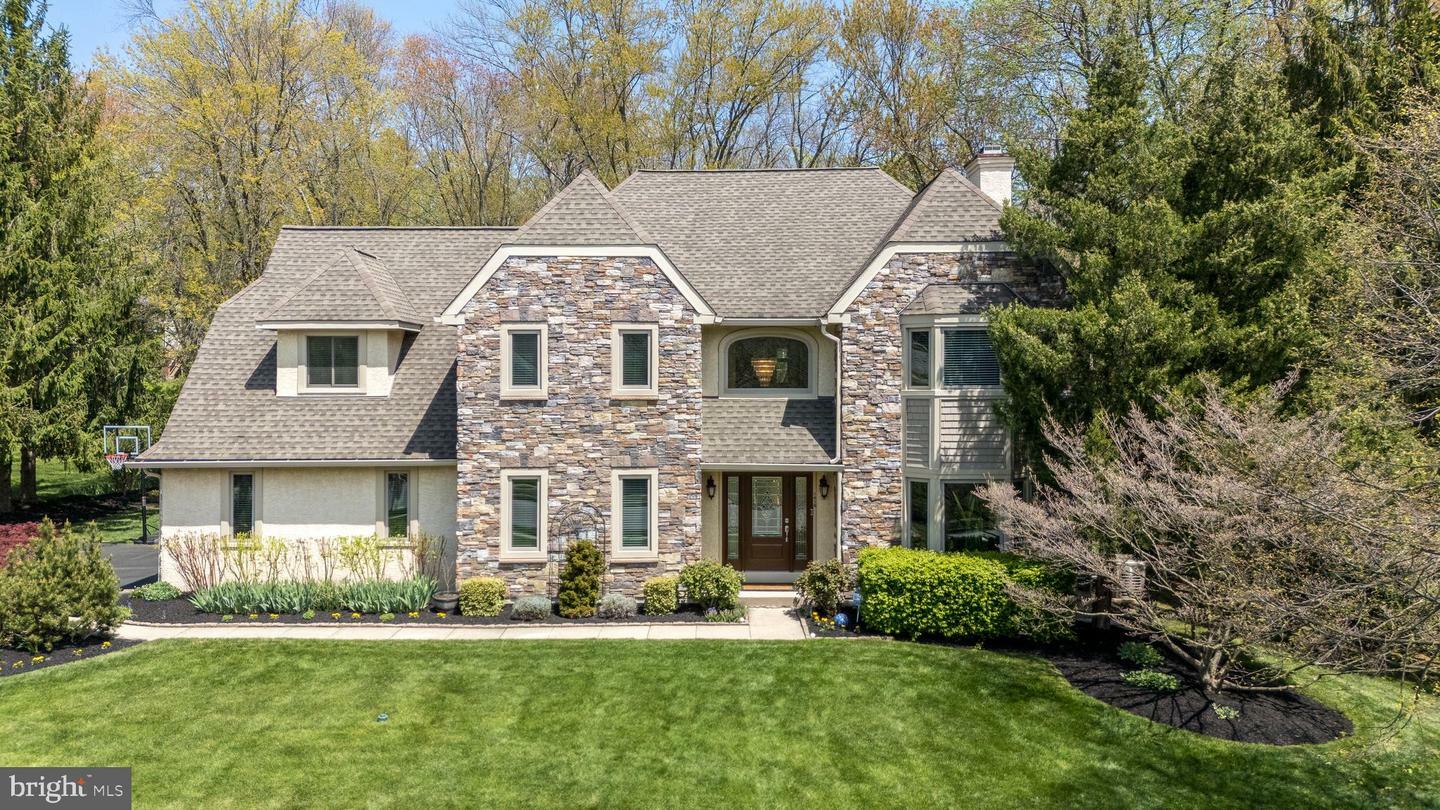 Property Photo: 1418 Gentlemens Way PA 19025