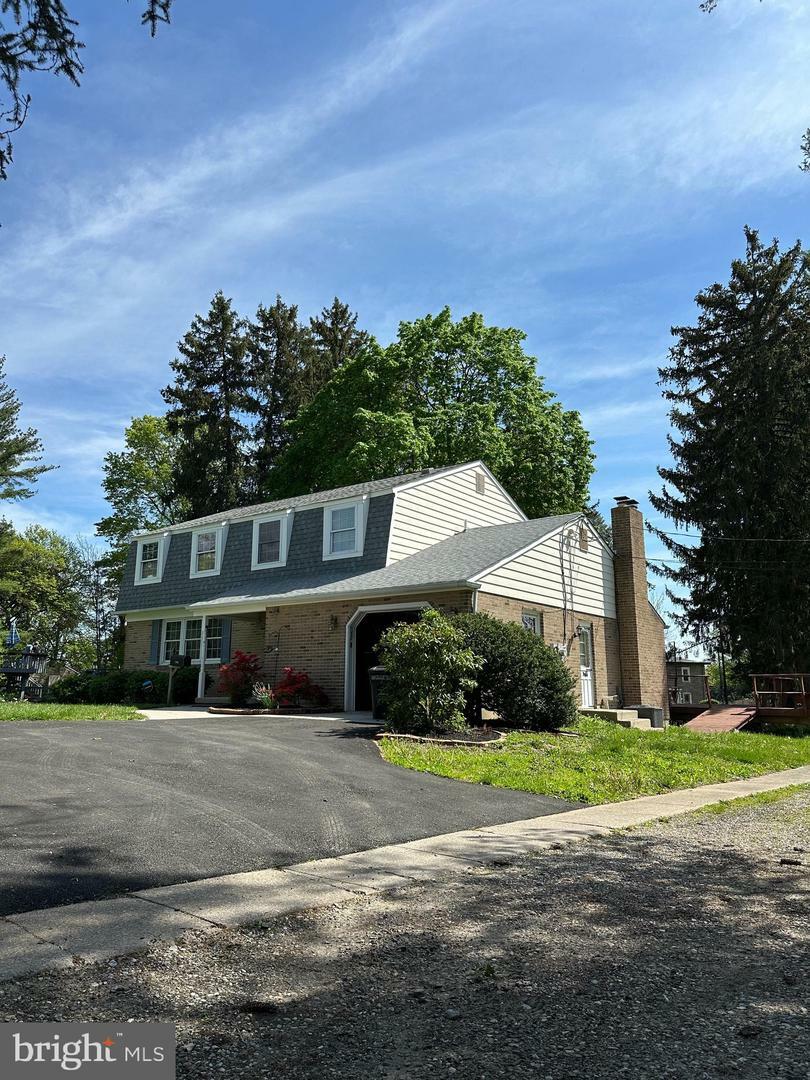 Property Photo: 755 Shawmont Avenue 59 PA 19128