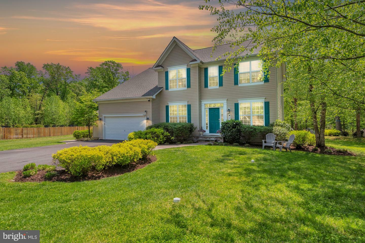 Property Photo: 417 Kings Way MD 21054