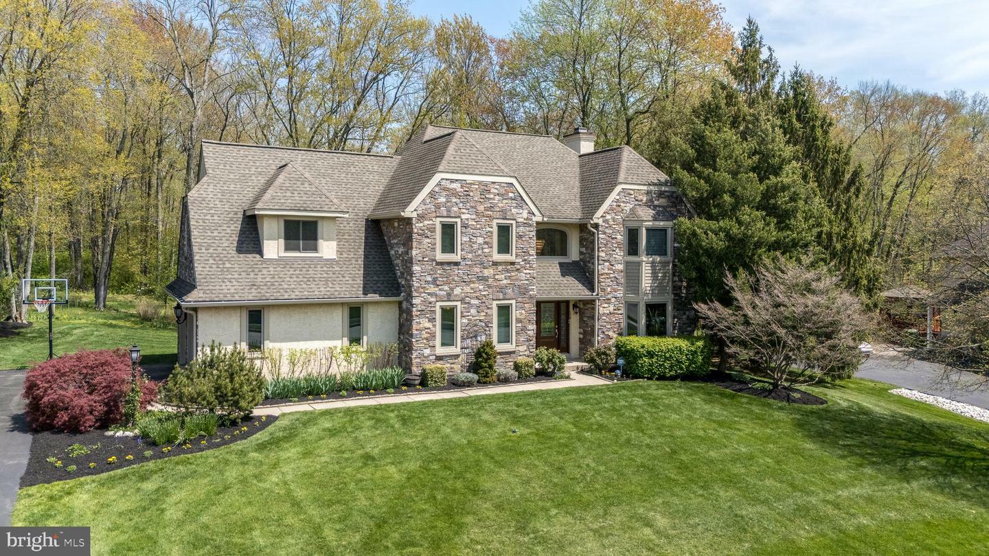 Property Photo: 1418 Gentlemens Way PA 19025