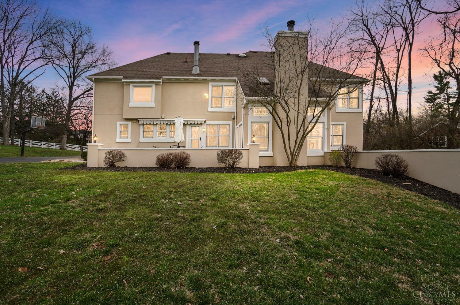 Property Photo: 1023 Eversole Road OH 45230