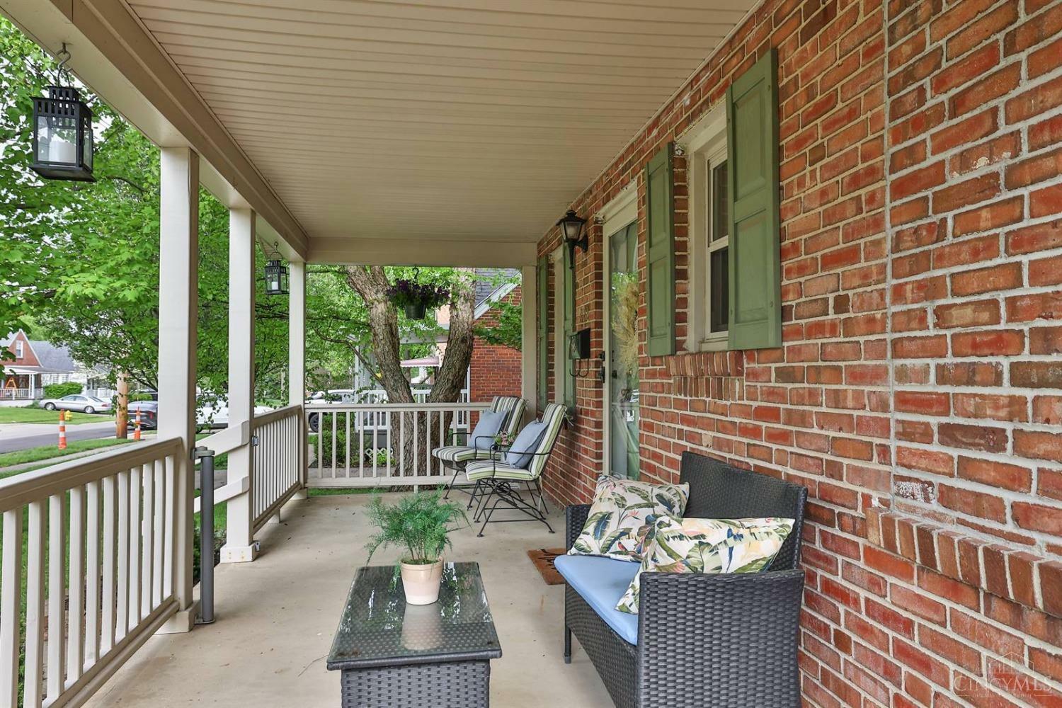 Property Photo: 4122 Estermarie Drive OH 45236