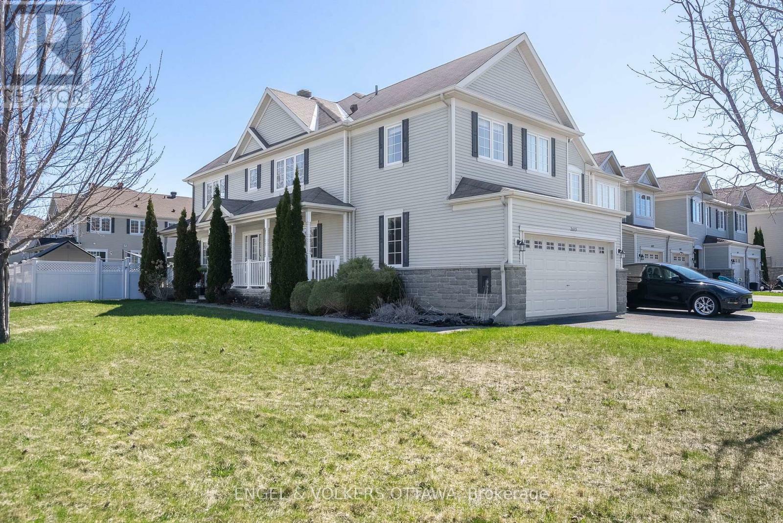 Photo de la propriété: 2635 Half Moon Bay Road ON K2J 0Y9