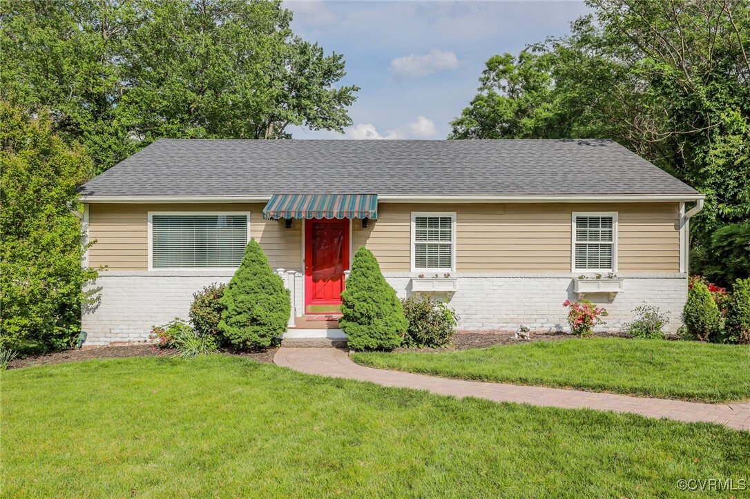 Property Photo: 1109 Dinwiddie Avenue VA 23229