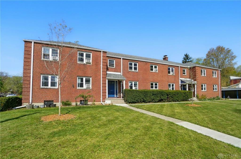 Property Photo: 218/220 S Winter Street OH 45387