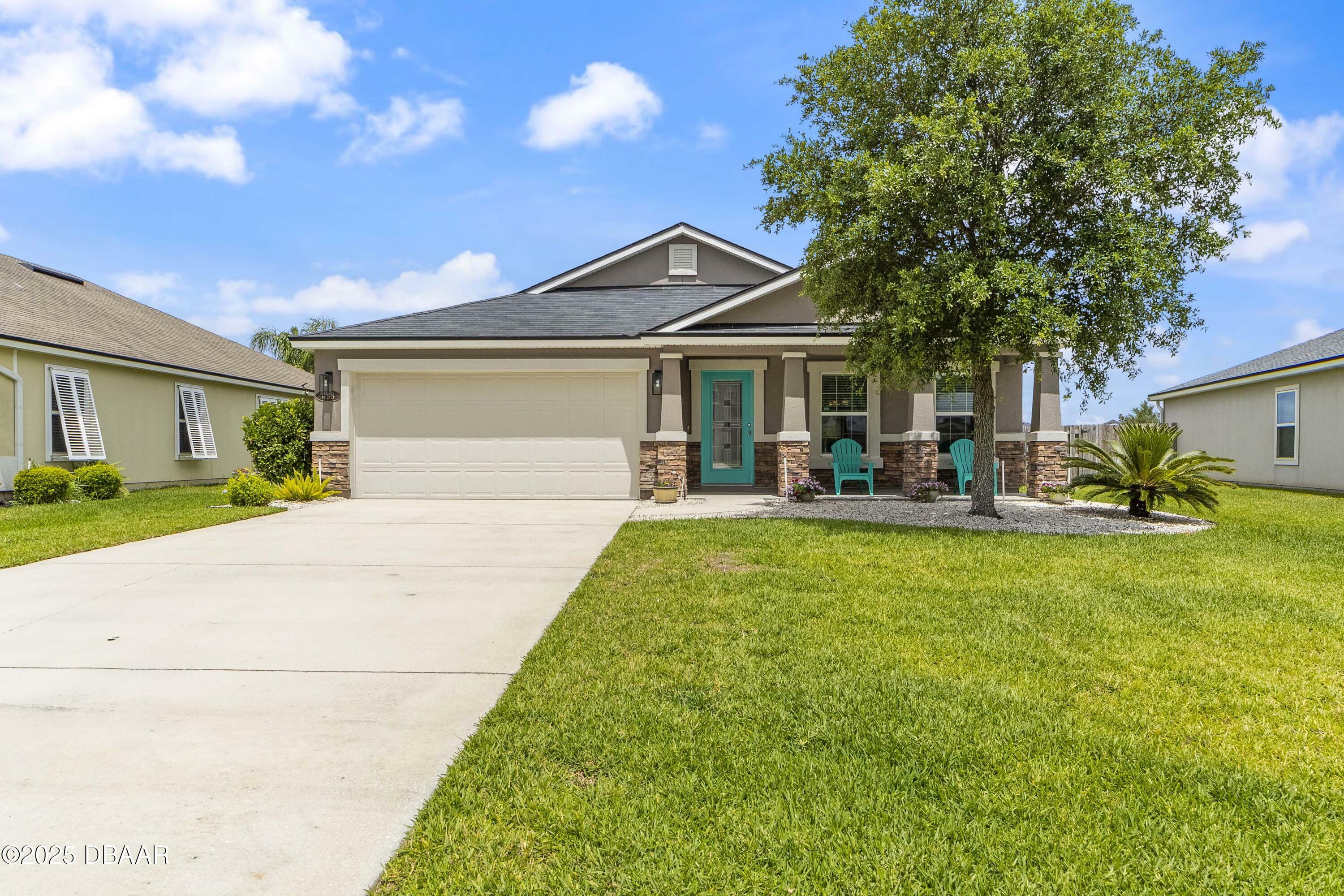 Property Photo: 498 Colorado Springs Way FL 32092