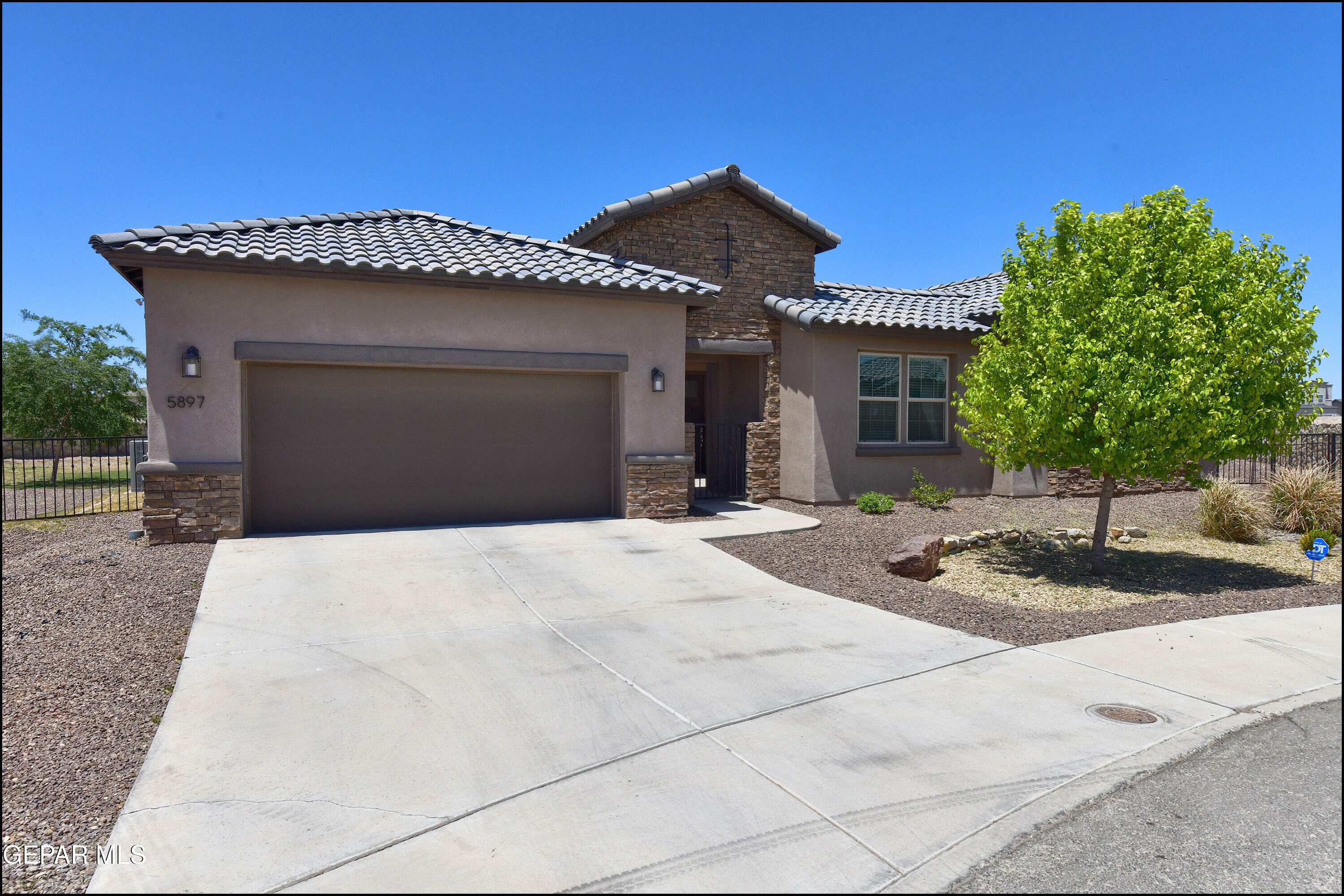 Property Photo: 5897 Valle Bello Avenue TX 79932