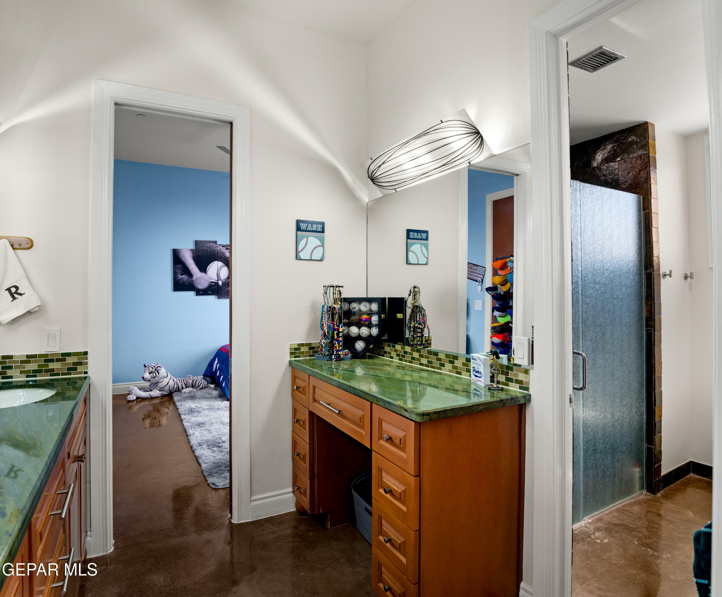 Property Photo: 382 Rocky Pointe Drive TX 79912
