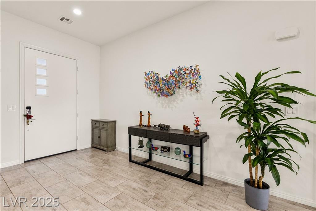 Property Photo: 10106 Amethyst Hills Street NV 89148