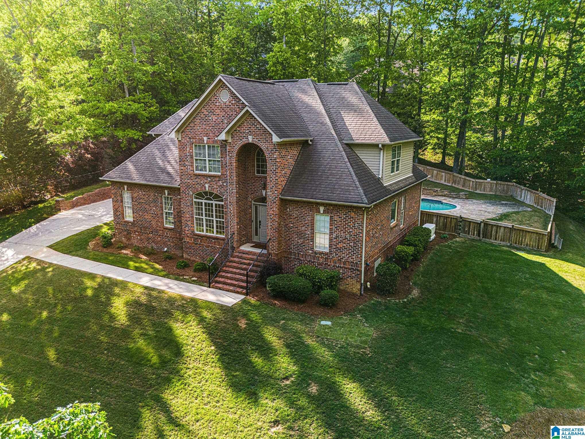 8064 North Lake Drive  Trussville AL 35173 photo
