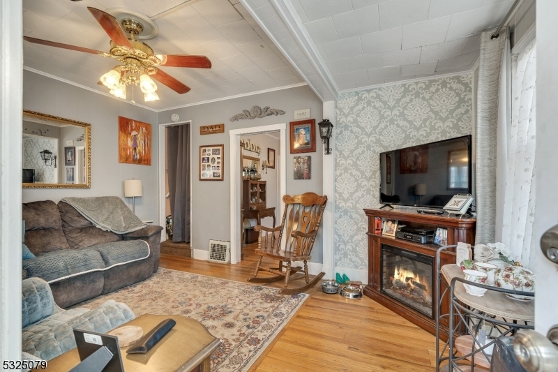 Property Photo: 252 No. 9th St NJ 07033