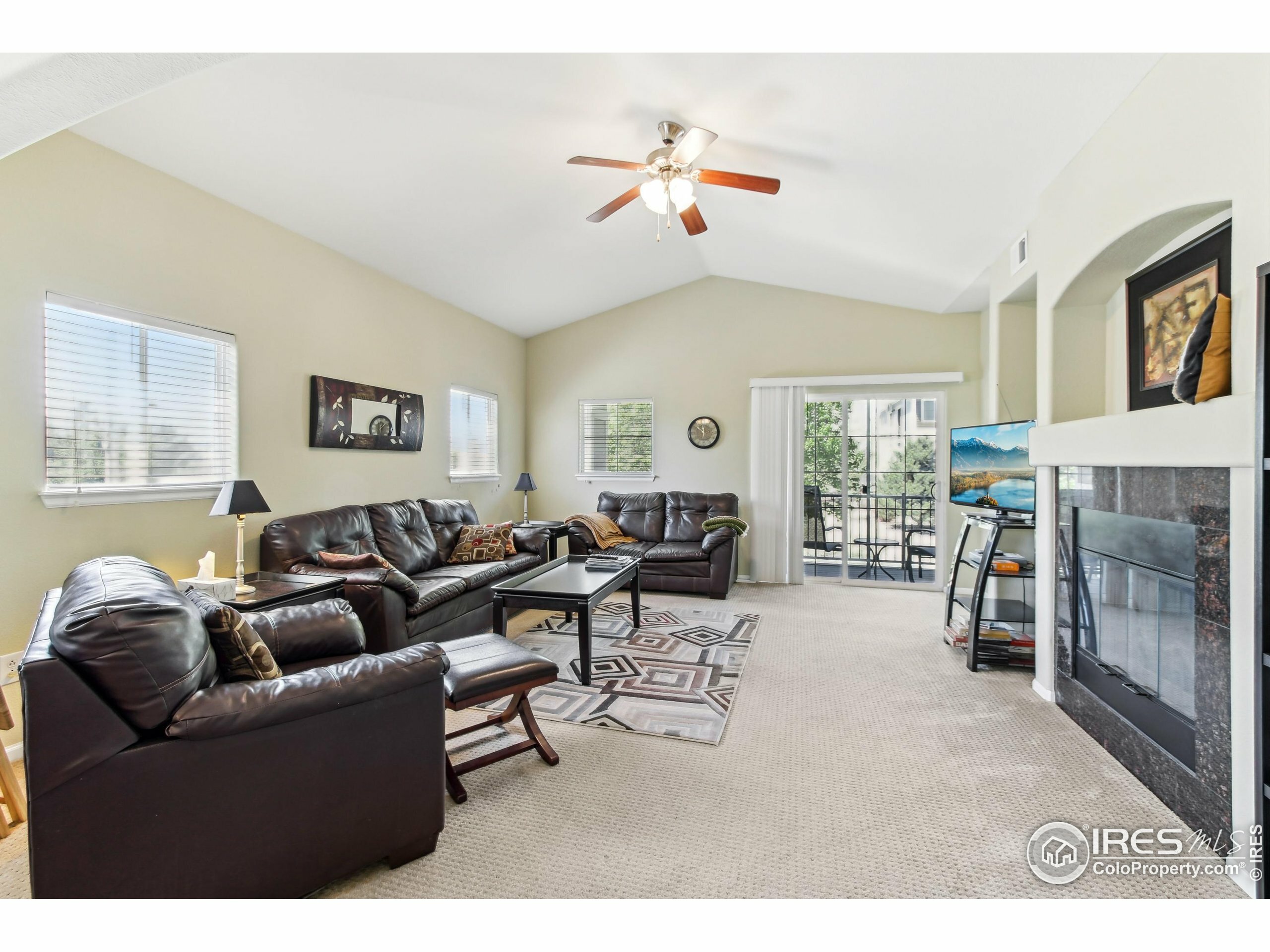 Property Photo: 5044 Cinquefoil Ln B CO 80528