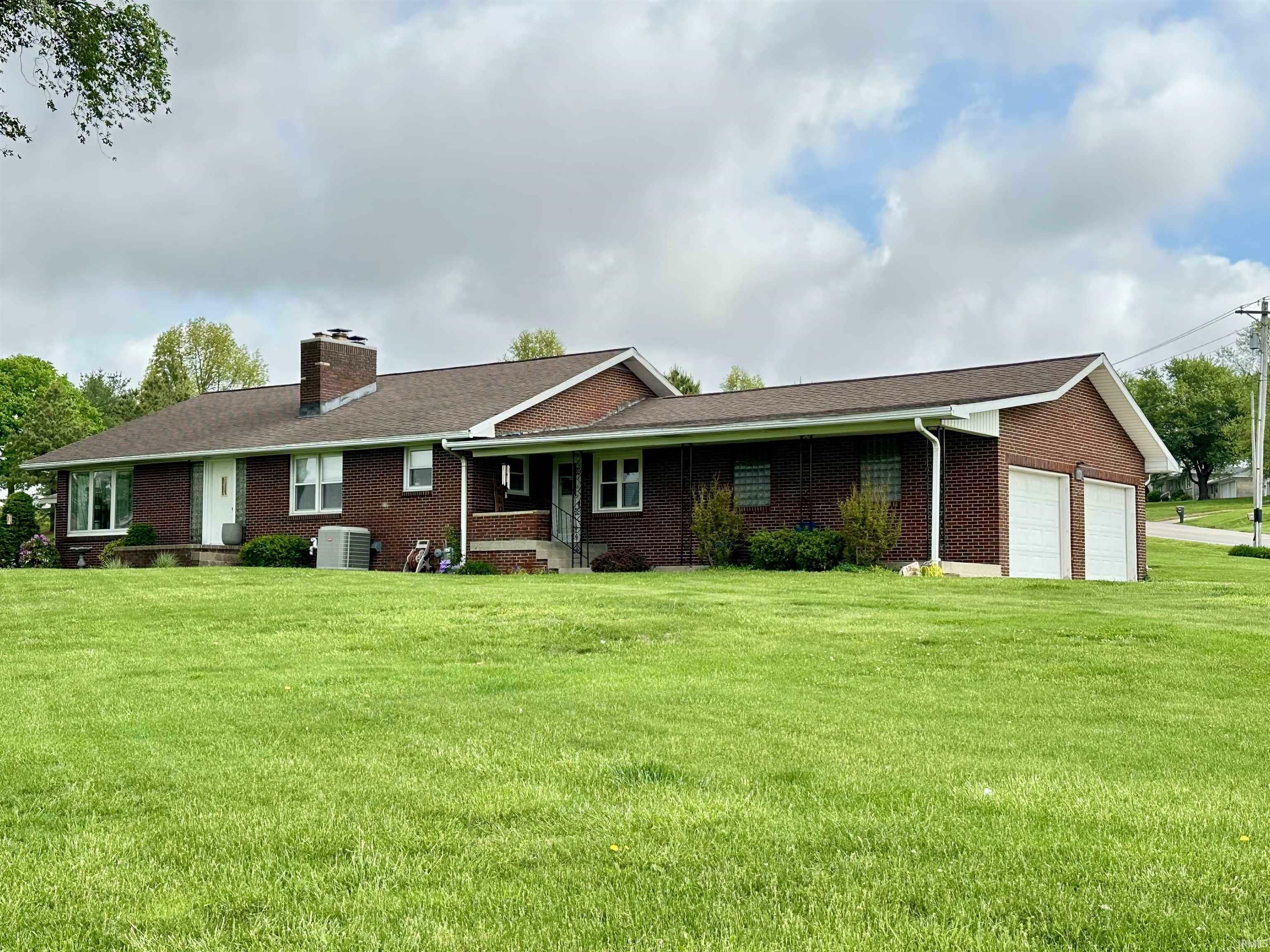 Property Photo: 1649 N 350 W Road IN 47546