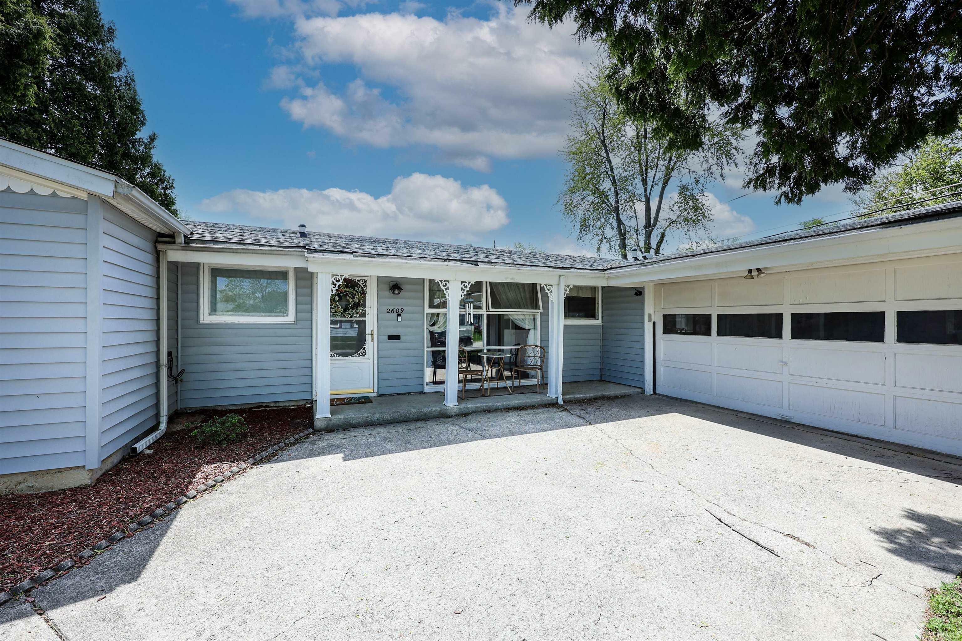 Property Photo: 2609 Ojibway Trail IN 46809