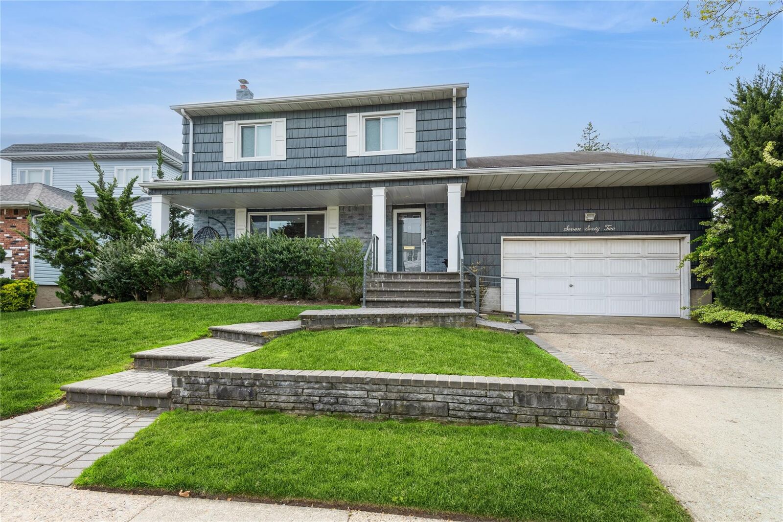 Property Photo: 762 Dumont Place NY 11581