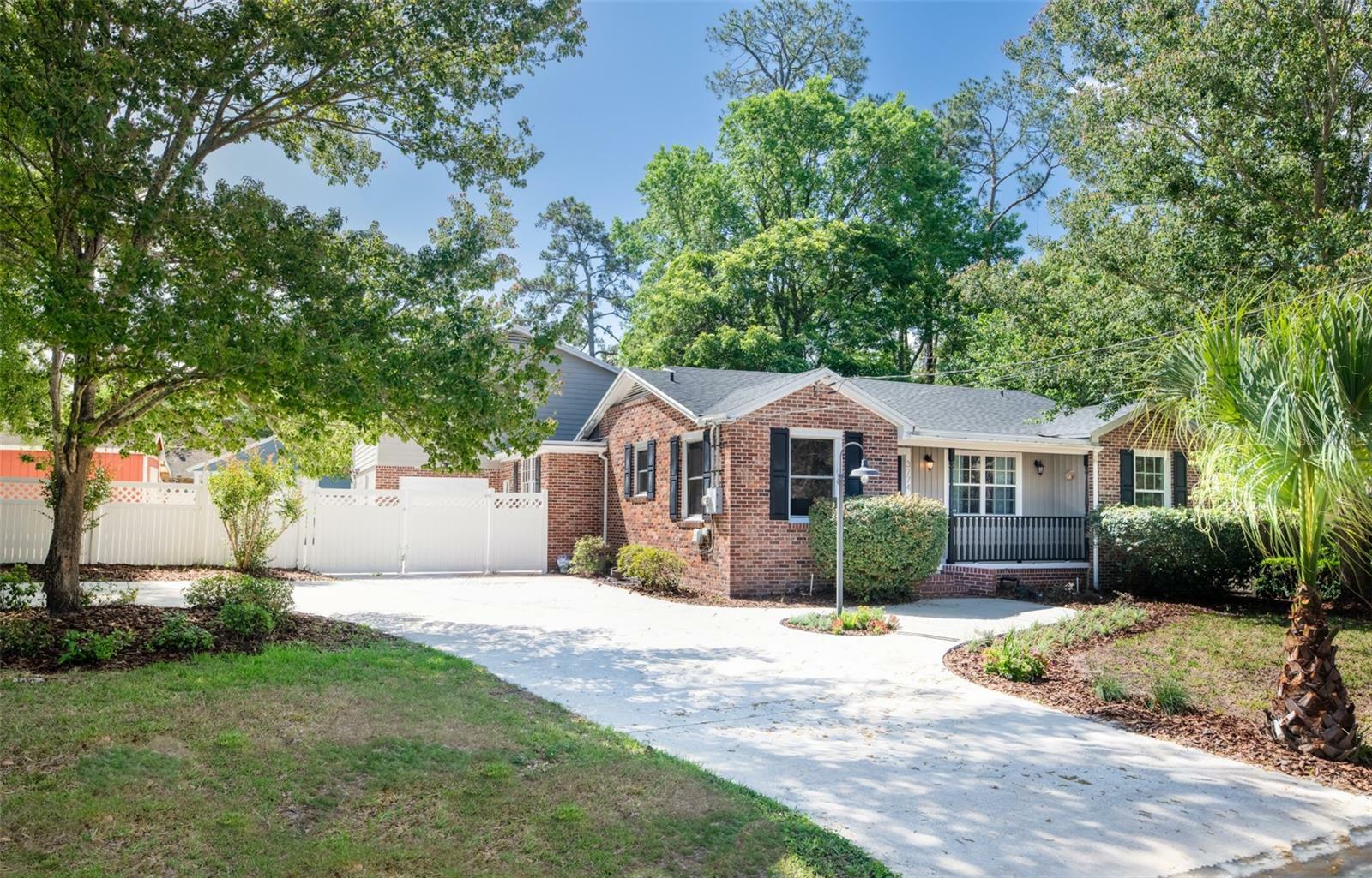 Property Photo: 3774 Anderson Street FL 32205