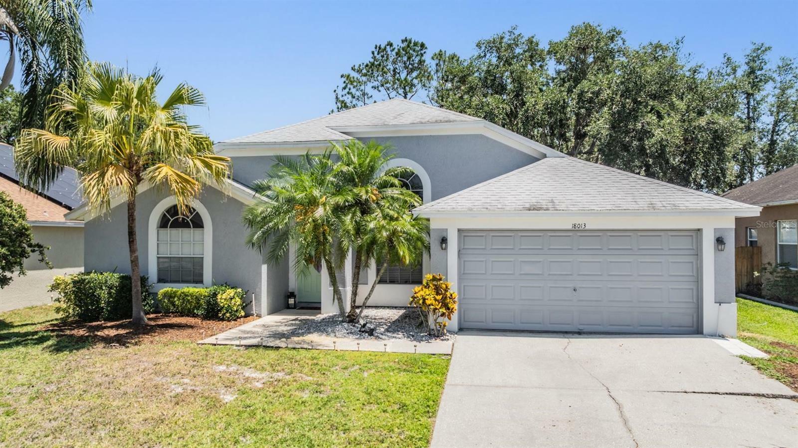 Property Photo: 18013 Palm Breeze Drive FL 33647