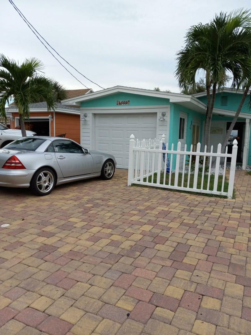Property Photo: 14555 N Bayshore Drive FL 33708