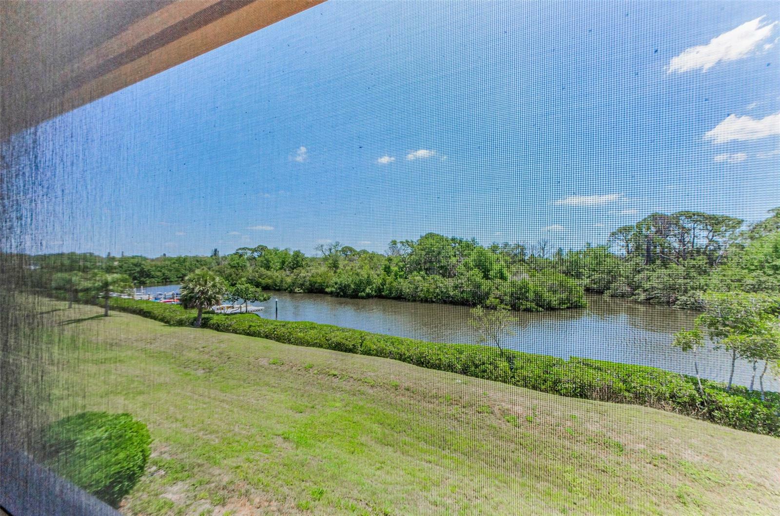 Property Photo: 1682 Seascape Circle 1682 FL 34689