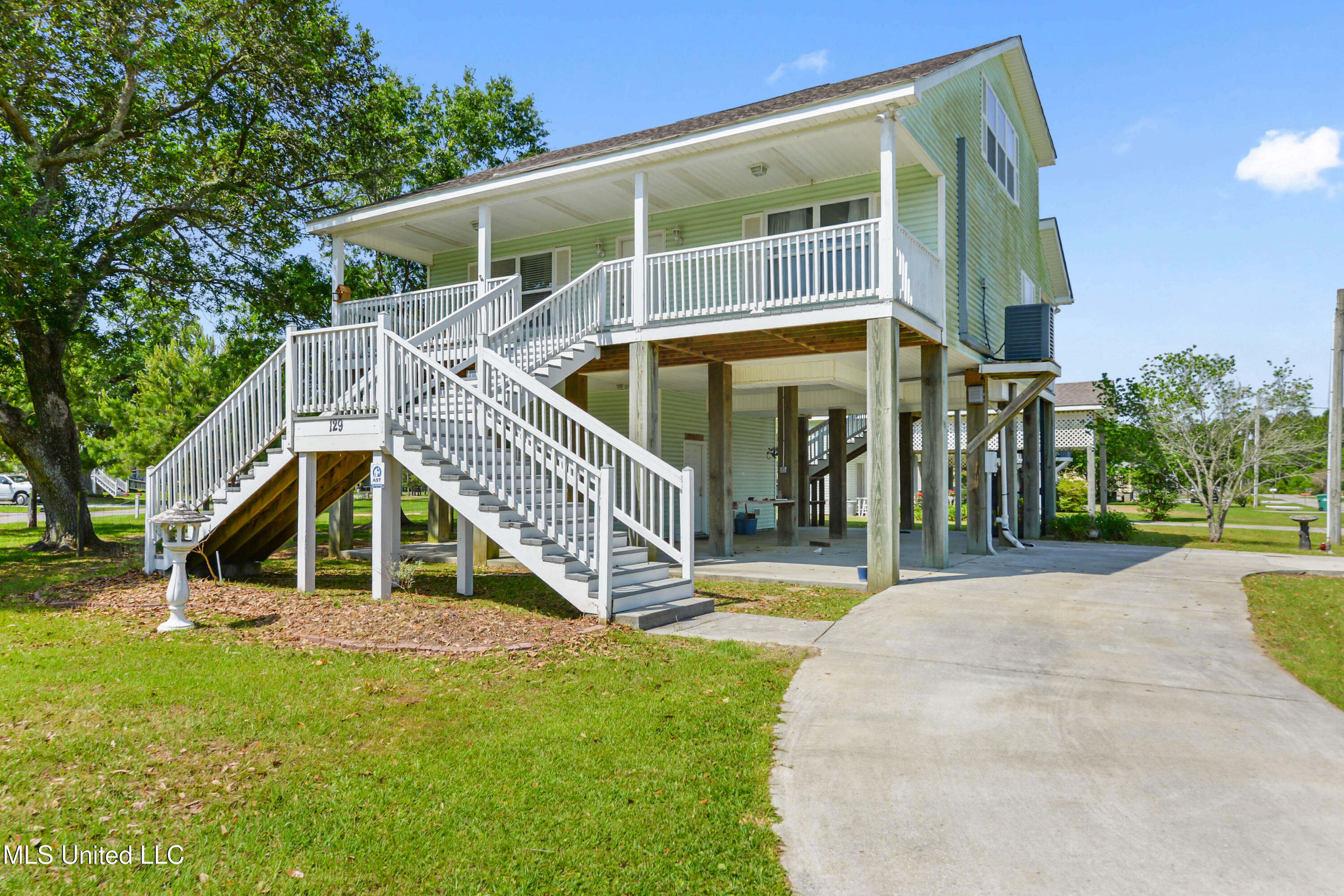 Property Photo: 129 Sears Avenue MS 39576
