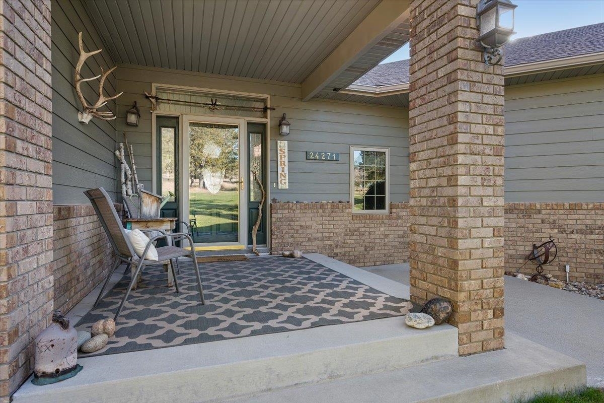 Property Photo: 24271 Rushmore Ranch Road SD 57751