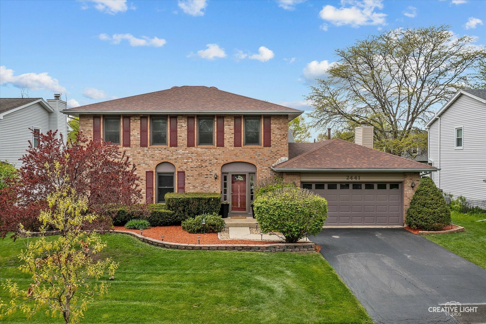 Property Photo:  2441 Newport Drive  IL 60565 