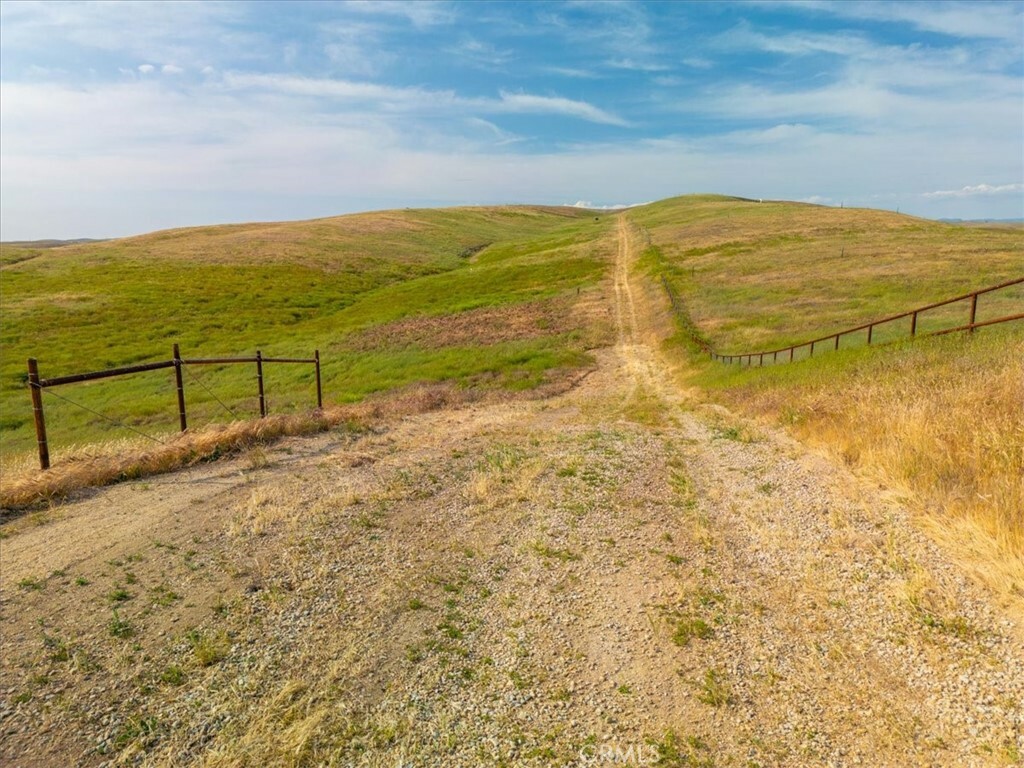 Property Photo: 3730 Gruenhagen CA 93446
