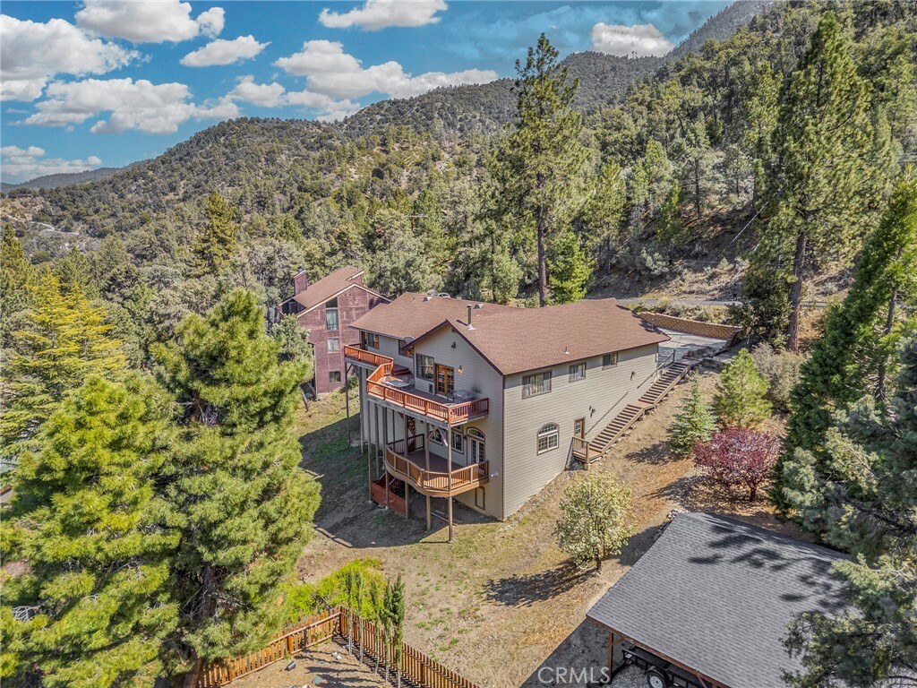 Property Photo: 15421 San Moritz Drive CA 93222