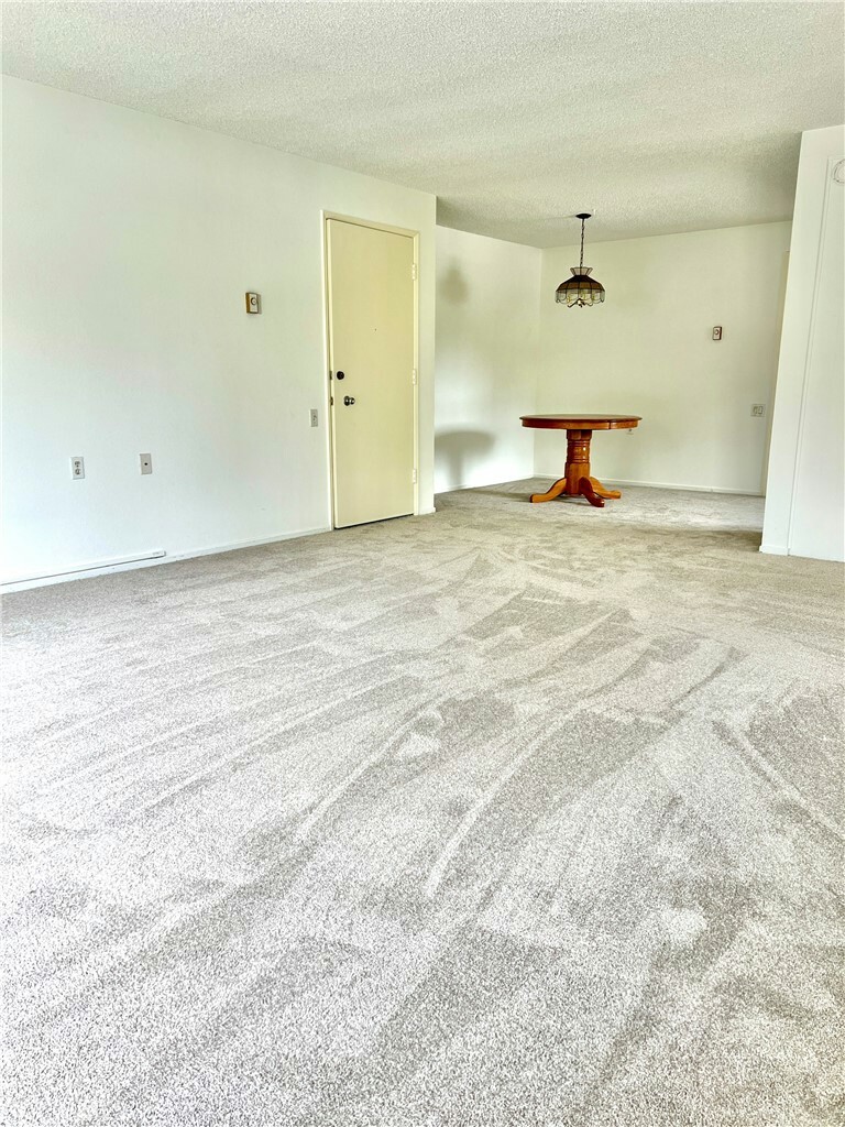 Property Photo: 61 Calle Cadiz Q CA 92530