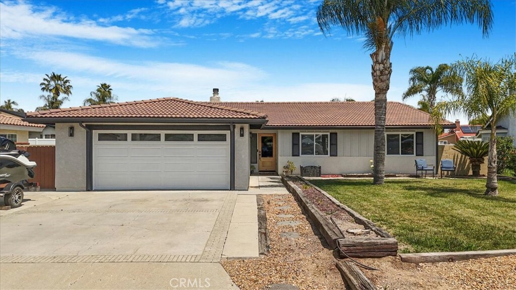 23662 Fair Weather Drive  Canyon Lake CA 92587 photo