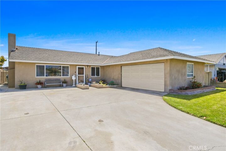 Property Photo: 14422 Fairview Lane CA 92647