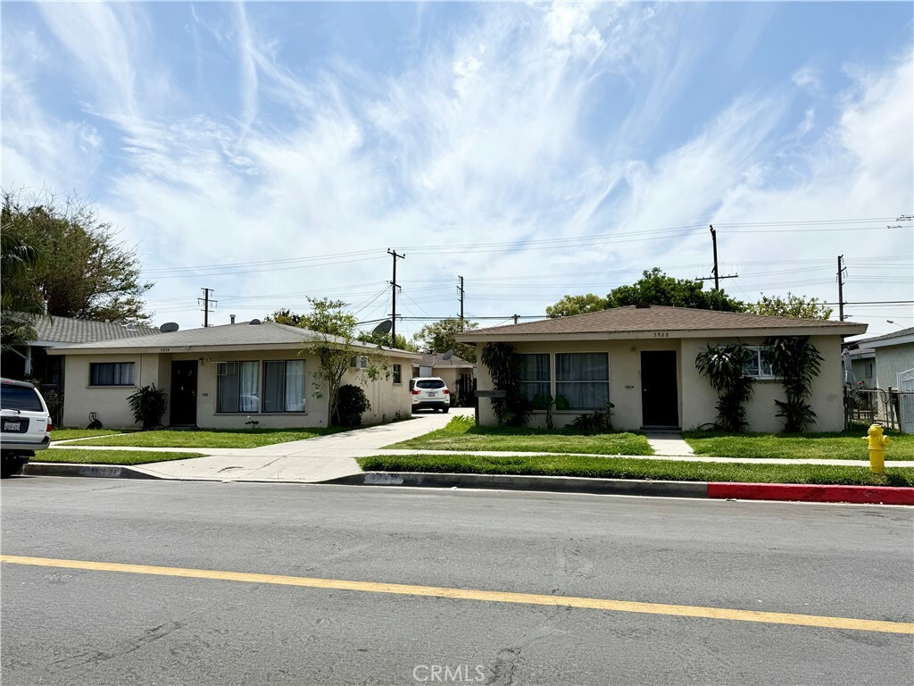 Property Photo: 5928 Priory Street CA 90201